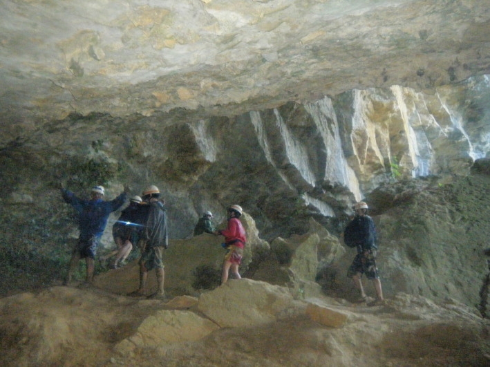 Village Camps International Summer Camp Ard&egrave;che, France 2019-07-26 https://www.villagecamps.com/journals_admin/images/253-37-caving july 9 02420110709.jpg
